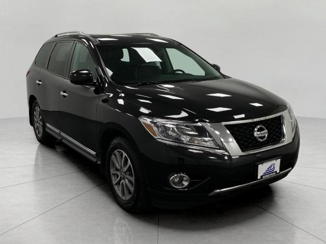 2015 Nissan Pathfinder Vehicle Photo in Appleton, WI 54913