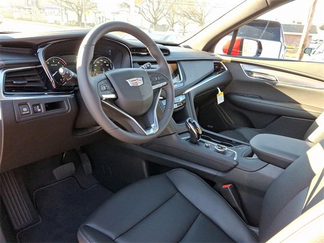 2025 Cadillac XT6 Vehicle Photo in ALLENTOWN, PA 18103-7399