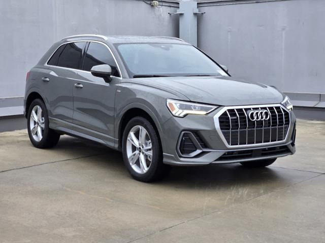 2024 Audi Q3 Vehicle Photo in SUGAR LAND, TX 77478