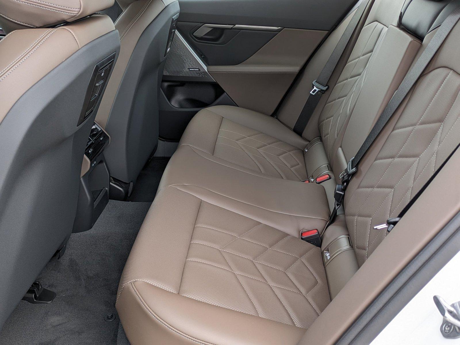 2025 BMW i5 Vehicle Photo in Rockville, MD 20852