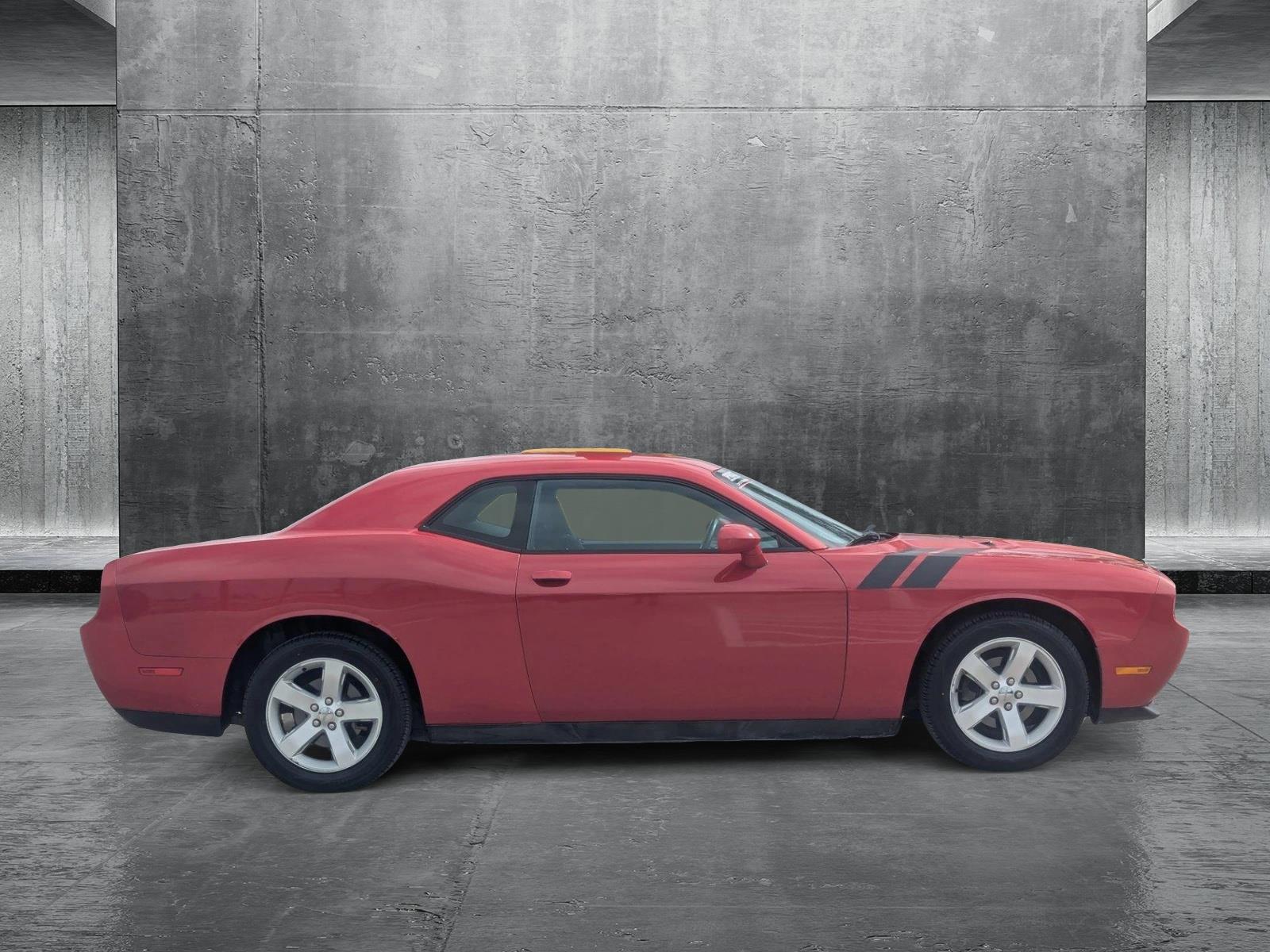 2013 Dodge Challenger Vehicle Photo in Corpus Christi, TX 78415