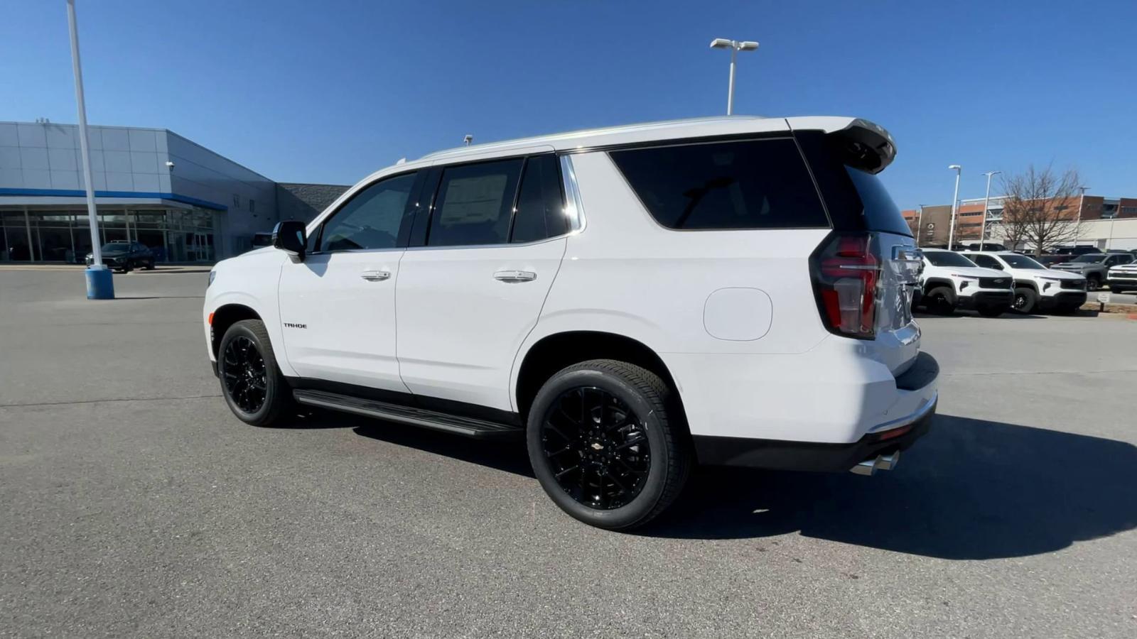 2024 Chevrolet Tahoe Vehicle Photo in BENTONVILLE, AR 72712-4322