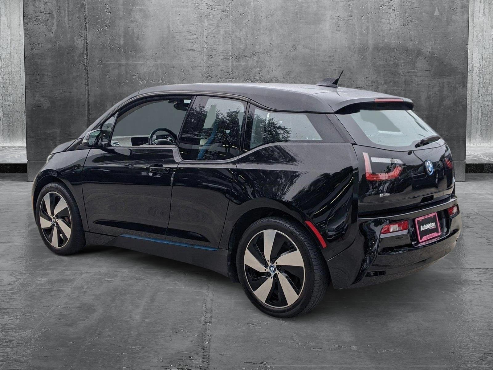 2017 BMW i3 Vehicle Photo in PEMBROKE PINES, FL 33024-6534