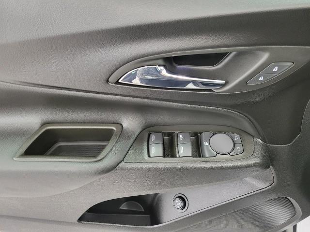 2023 Chevrolet Equinox Vehicle Photo in NEENAH, WI 54956-2243