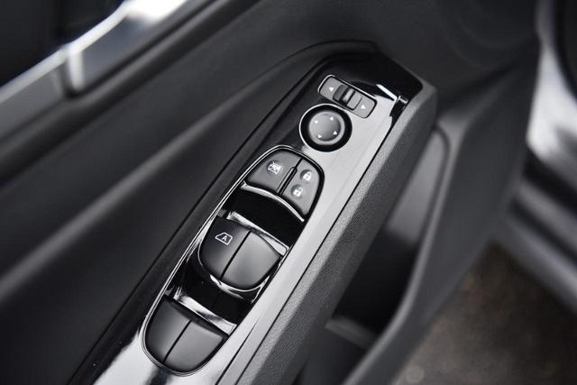 2023 Nissan Altima Vehicle Photo in Ballwin, MO 63011