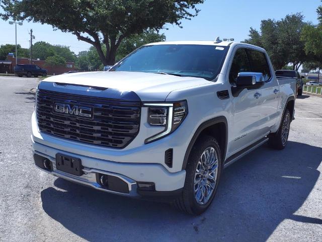2023 GMC Sierra 1500 Vehicle Photo in Denton, TX 76205