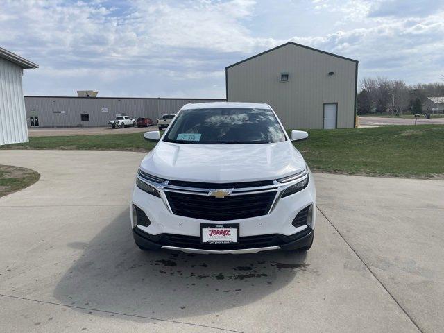 Used 2022 Chevrolet Equinox LT with VIN 3GNAXUEV7NL214240 for sale in Beresford, SD