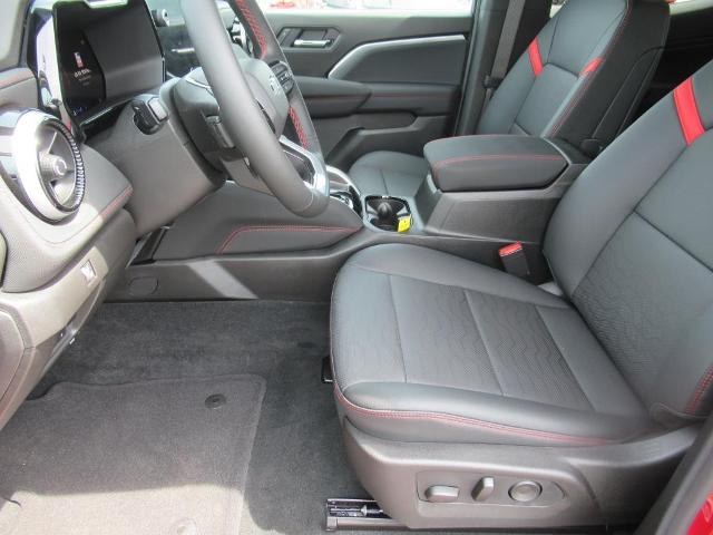 2025 Chevrolet Colorado Vehicle Photo in LEESBURG, FL 34788-4022