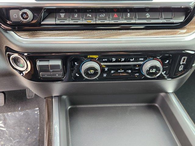 2025 Chevrolet Silverado 2500 HD Vehicle Photo in SUGAR LAND, TX 77478-0000