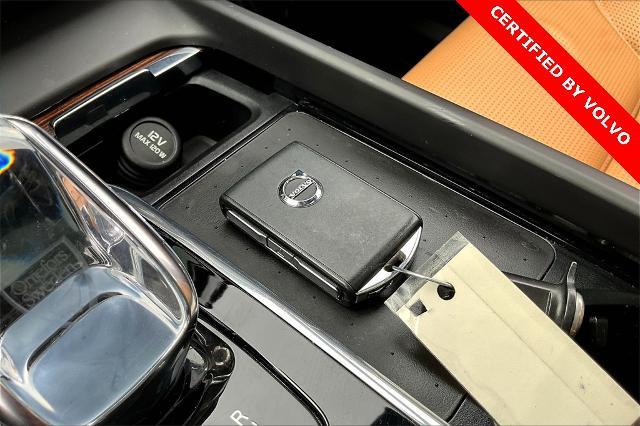 2022 Volvo XC60 Vehicle Photo in Grapevine, TX 76051