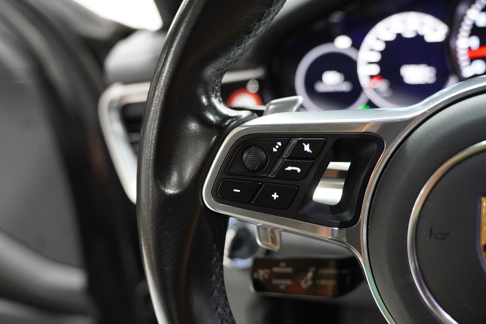 2018 Porsche Panamera Vehicle Photo in GRAPEVINE, TX 76051