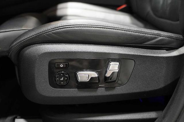 2023 BMW X6 xDrive40i Vehicle Photo in GRAPEVINE, TX 76051