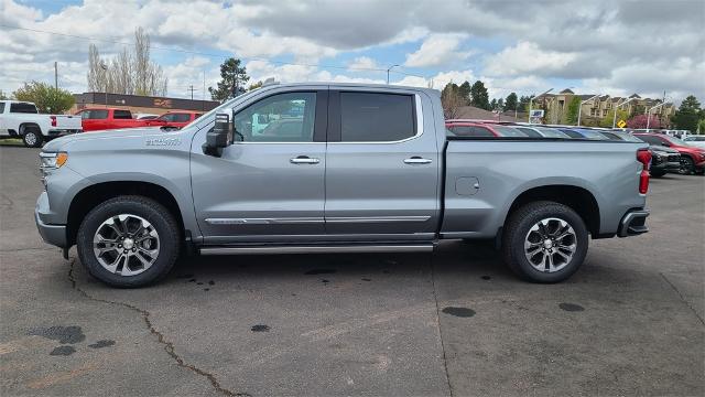 2025 Chevrolet Silverado 1500 Vehicle Photo in FLAGSTAFF, AZ 86001-6214