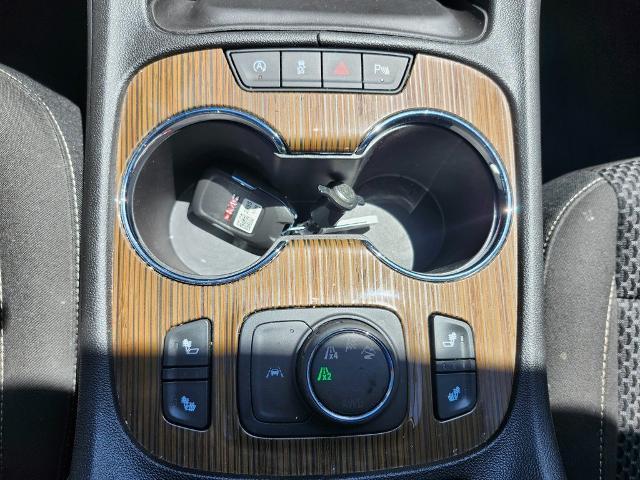 2023 GMC Acadia Vehicle Photo in GREEN BAY, WI 54304-5303