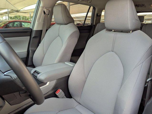 2022 Toyota Highlander Vehicle Photo in San Antonio, TX 78230