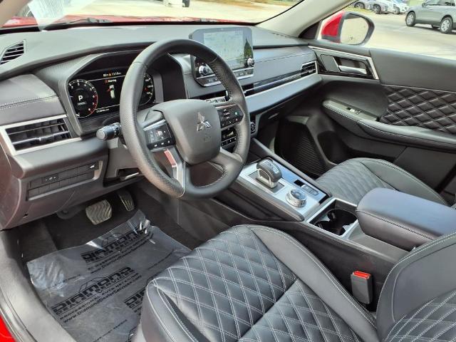 2024 Mitsubishi Outlander Vehicle Photo in Tampa, FL 33612