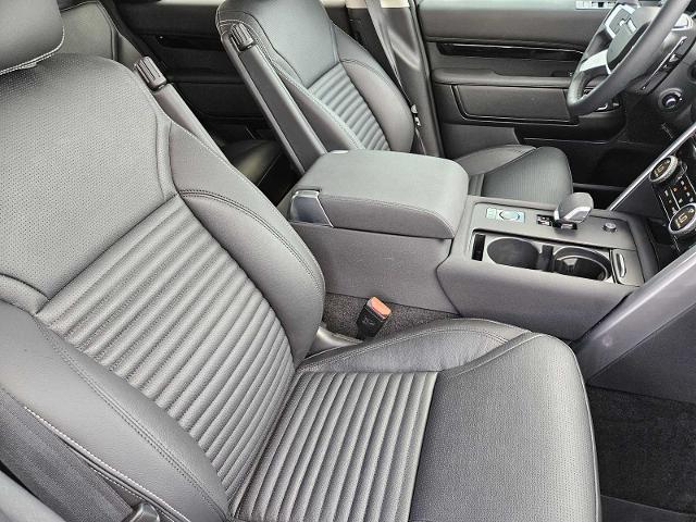 2024 Discovery Vehicle Photo in AUSTIN, TX 78717