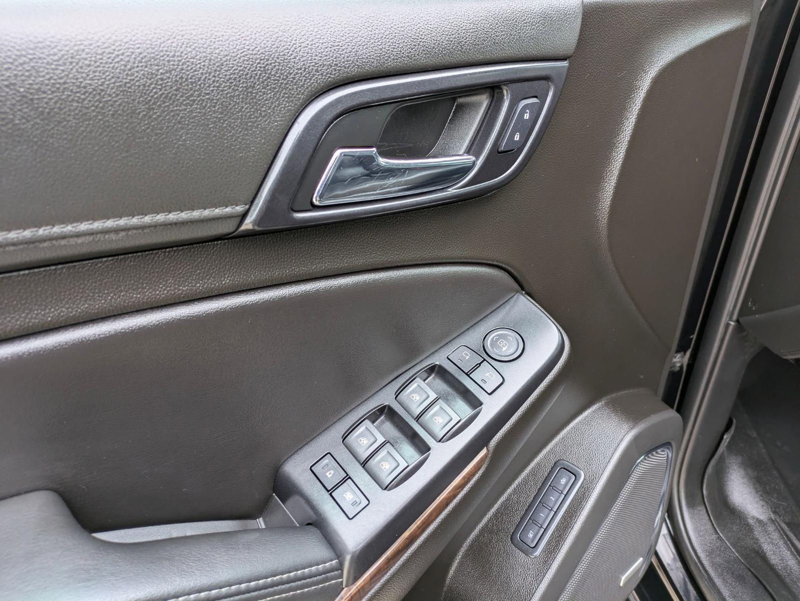 2020 Chevrolet Tahoe Vehicle Photo in SELMA, TX 78154-1460