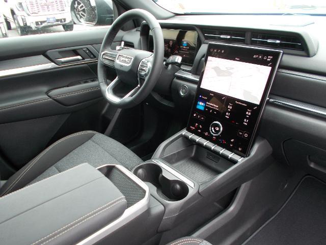 2026 GMC Terrain Vehicle Photo in LOWELL, MA 01852-4336