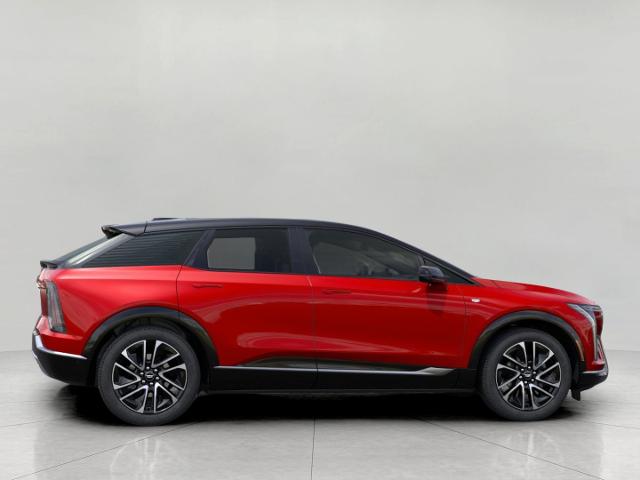 2025 Cadillac OPTIQ Vehicle Photo in GREEN BAY, WI 54303-3330
