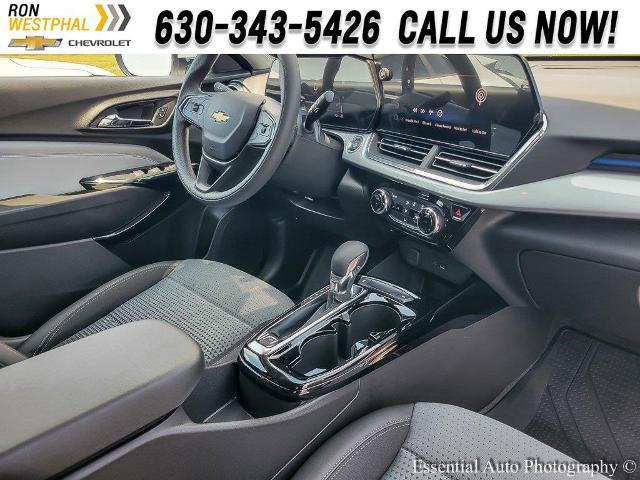 2025 Chevrolet Trax Vehicle Photo in AURORA, IL 60503-9326