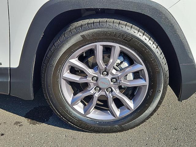 2022 GMC Terrain Vehicle Photo in TREVOSE, PA 19053-4984