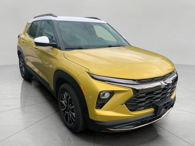 2024 Chevrolet Trailblazer Vehicle Photo in Neenah, WI 54956