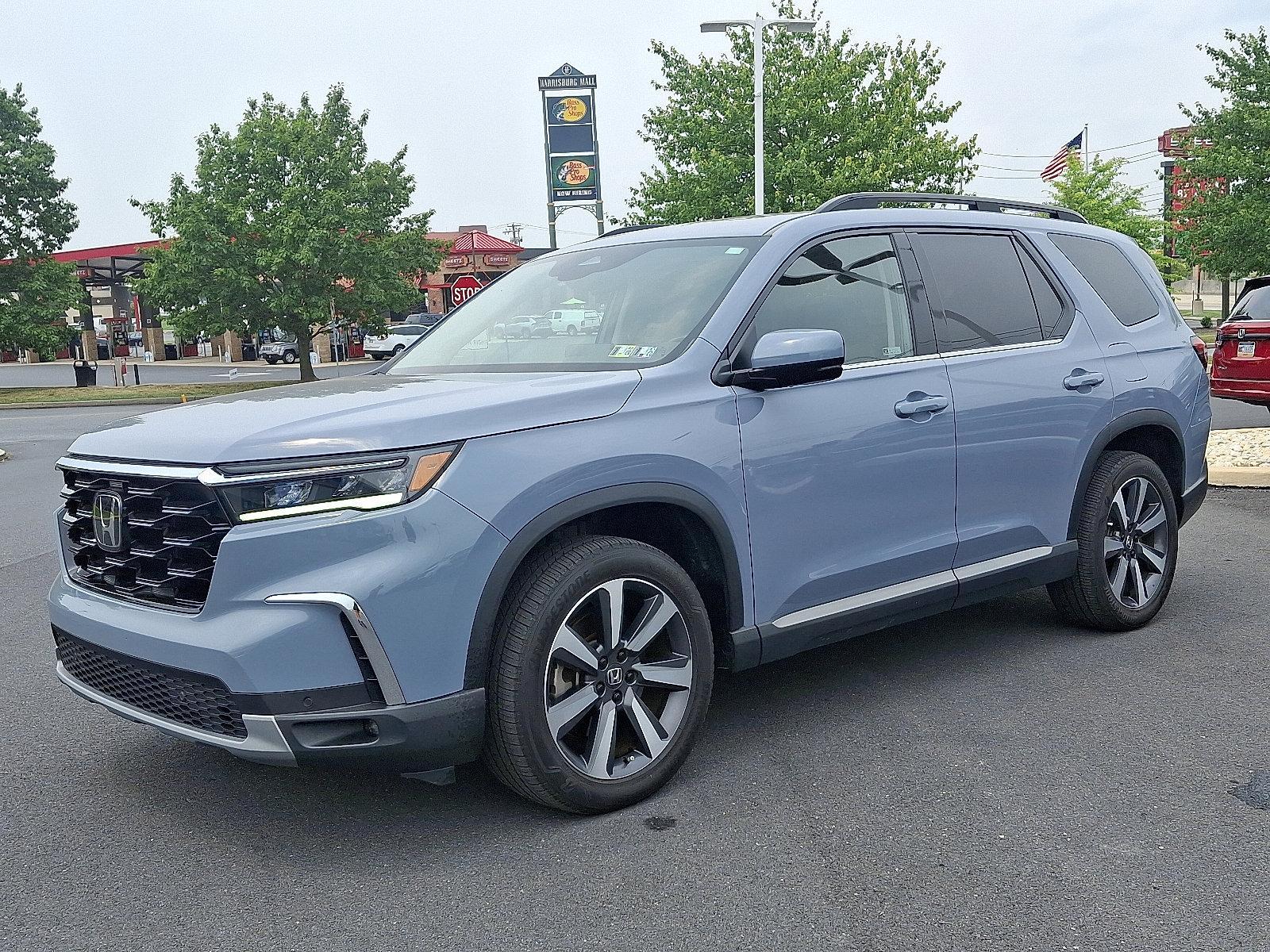 2023 Honda Pilot Vehicle Photo in Harrisburg, PA 17111