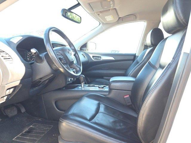 2018 Nissan Pathfinder Vehicle Photo in Harrisburg, PA 17111-1033