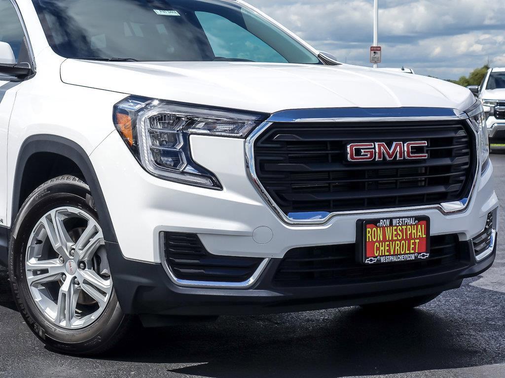 2023 GMC Terrain Vehicle Photo in AURORA, IL 60503-9326
