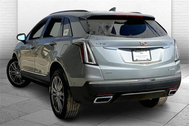 2025 Cadillac XT5 Vehicle Photo in KANSAS CITY, MO 64114-4545