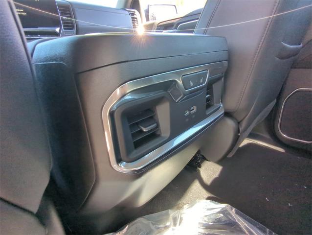 2025 GMC Sierra 1500 Vehicle Photo in GOODYEAR, AZ 85338-1310