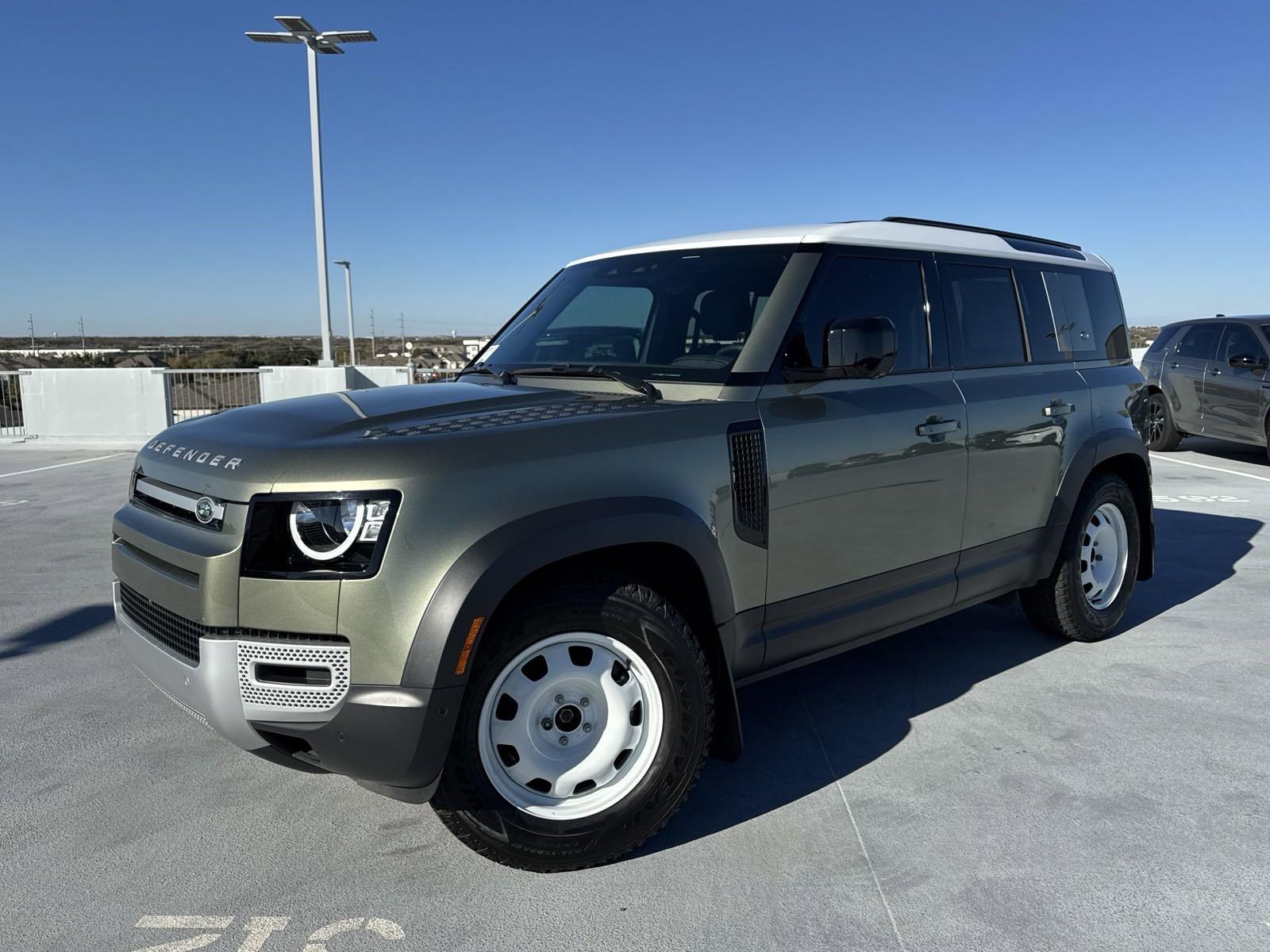 2023 Defender Vehicle Photo in AUSTIN, TX 78717