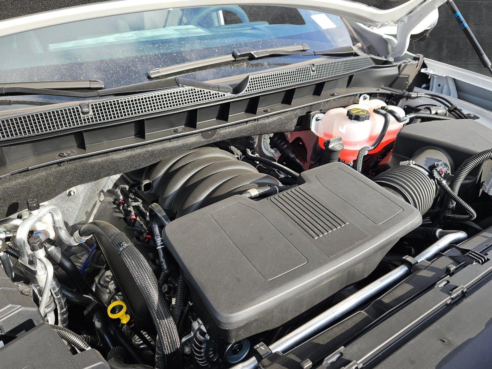 2025 Chevrolet Suburban Vehicle Photo in MESA, AZ 85206-4395