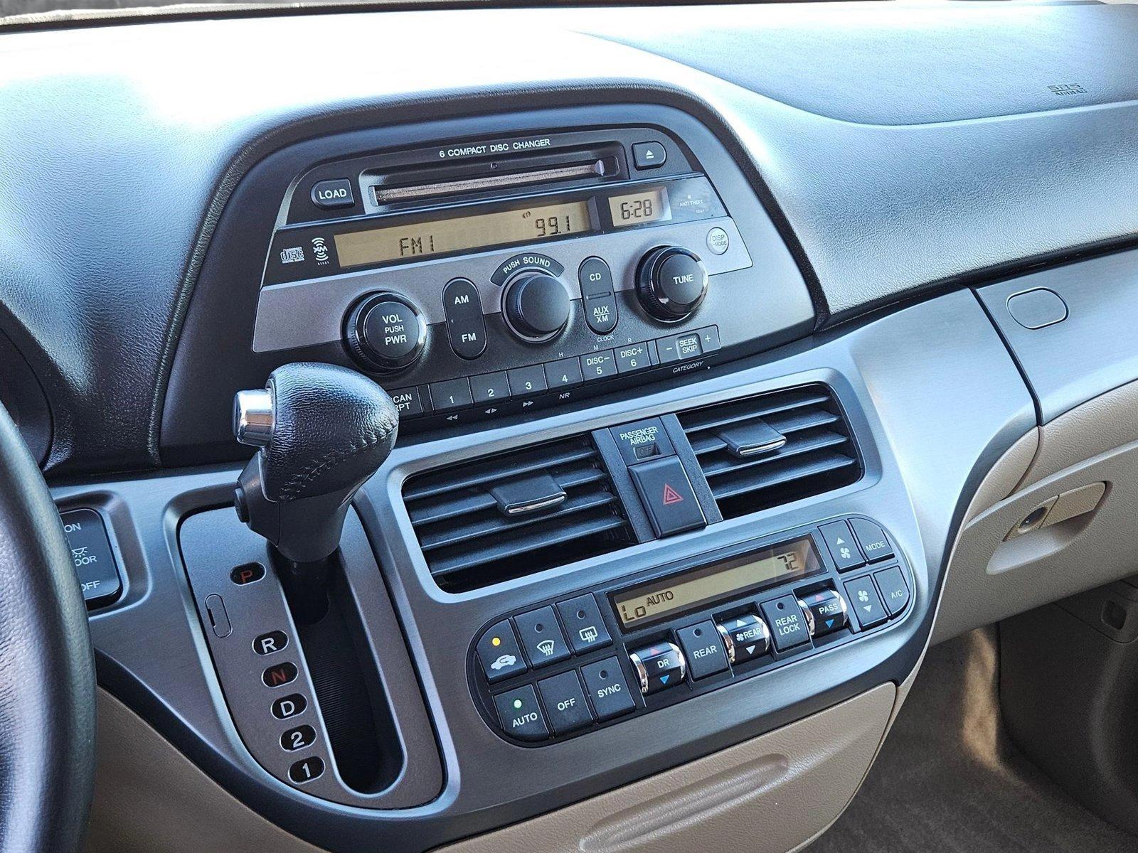 2006 Honda Odyssey Vehicle Photo in PEORIA, AZ 85382-3715