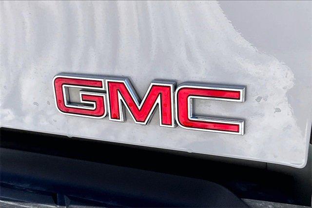 2013 GMC Sierra 2500HD Vehicle Photo in INDEPENDENCE, MO 64055-1314