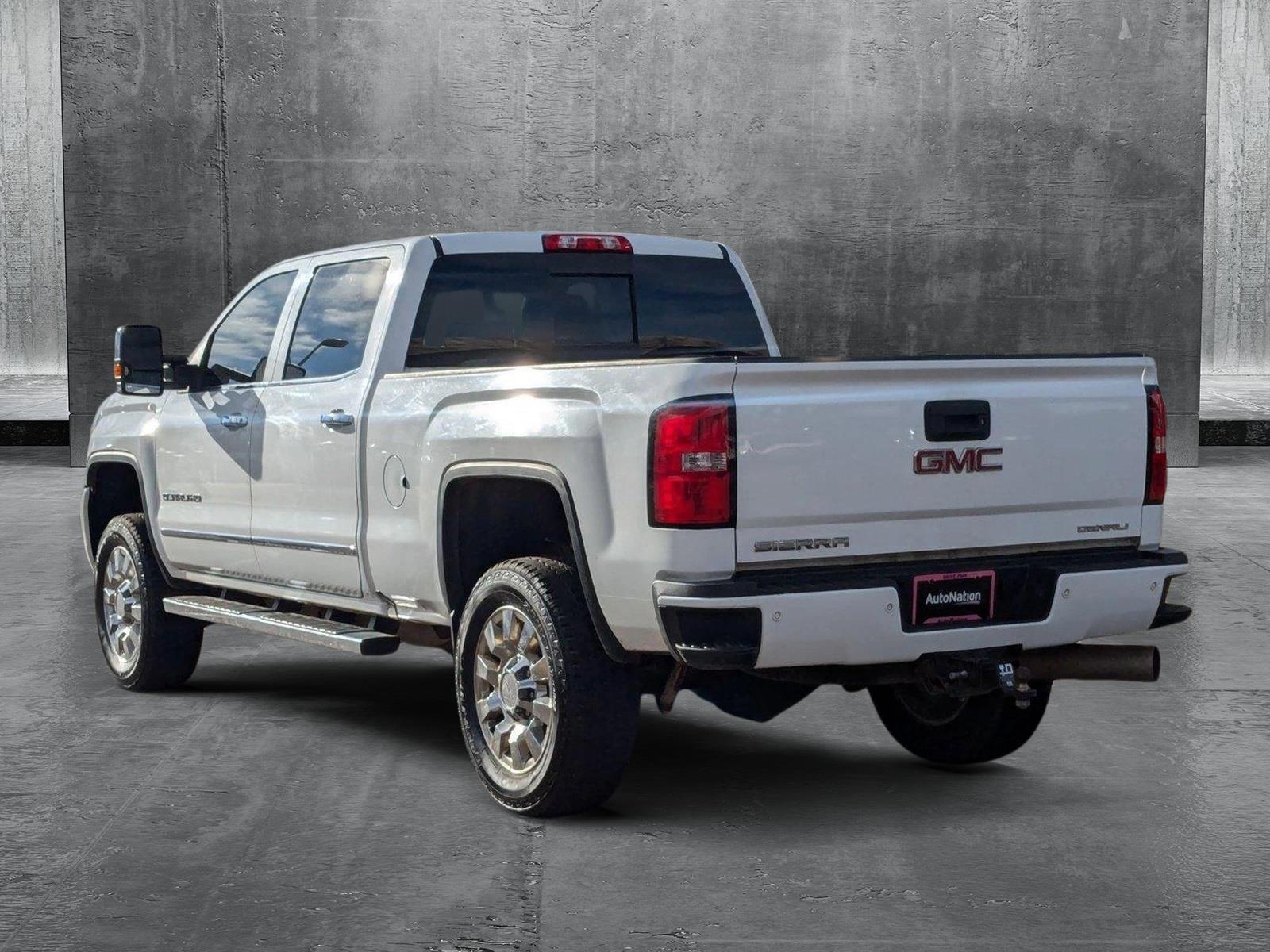 2016 GMC Sierra 2500HD Vehicle Photo in LONE TREE, CO 80124-2750