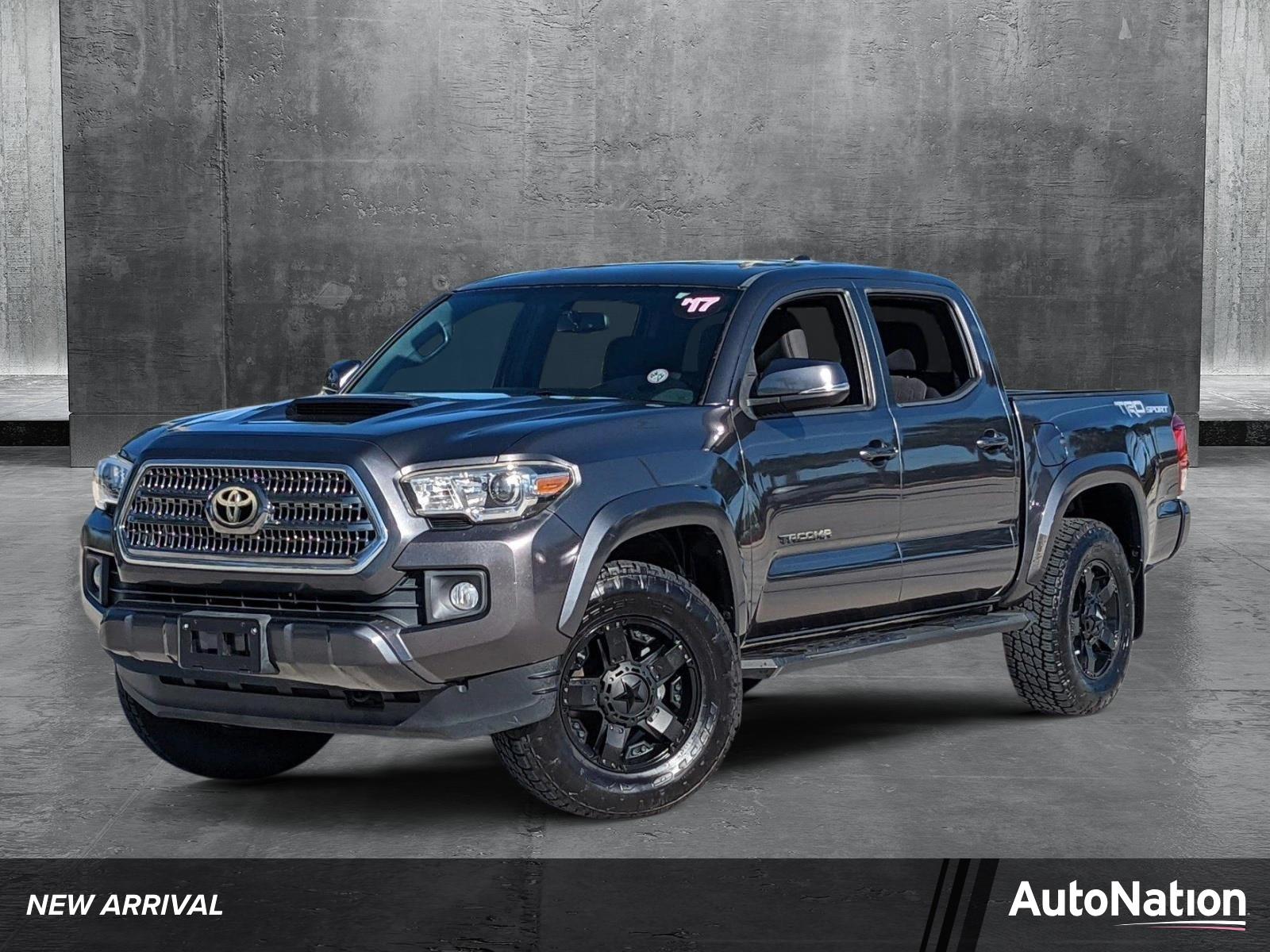 2017 Toyota Tacoma Vehicle Photo in Davie, FL 33331