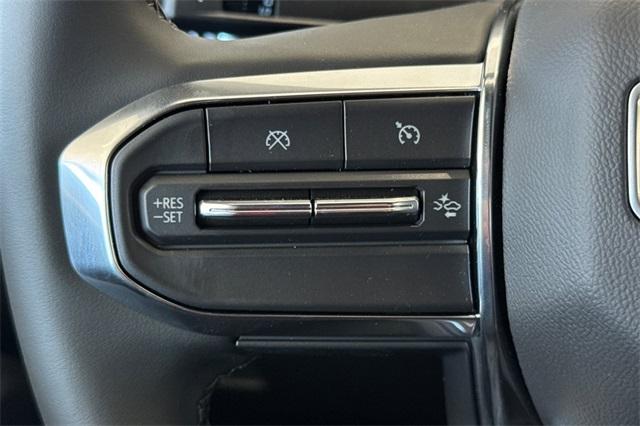 2025 GMC Canyon Vehicle Photo in ELK GROVE, CA 95757-8703