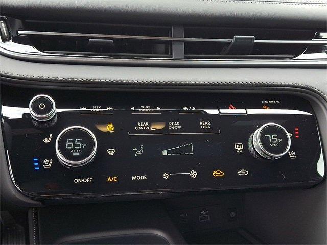 2025 INFINITI QX60 Vehicle Photo in Willow Grove, PA 19090
