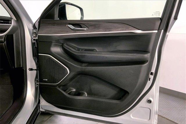 2021 Jeep Grand Cherokee L Vehicle Photo in INDEPENDENCE, MO 64055-1314