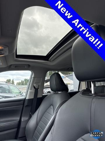 2020 Toyota Highlander Vehicle Photo in Puyallup, WA 98371