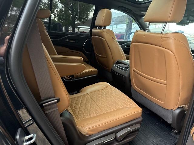 2022 Cadillac Escalade Vehicle Photo in San Antonio, TX 78230