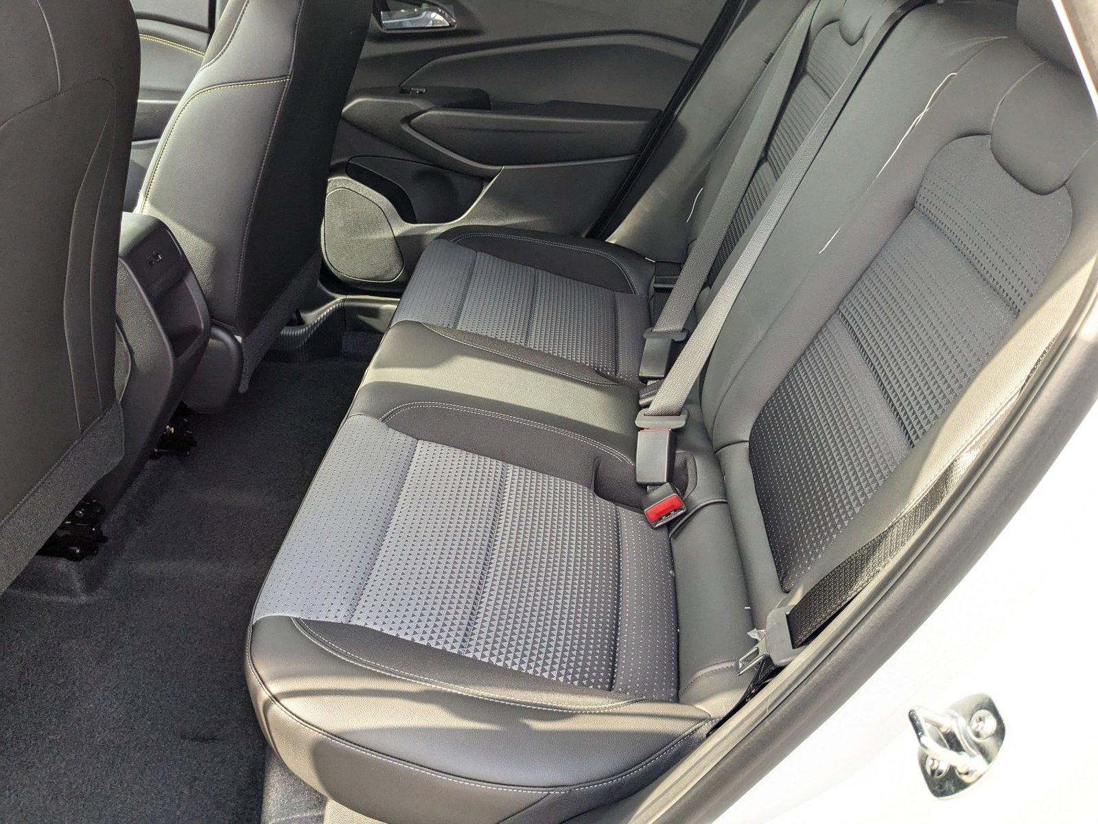 2025 Chevrolet Trax Vehicle Photo in MIAMI, FL 33134-2699