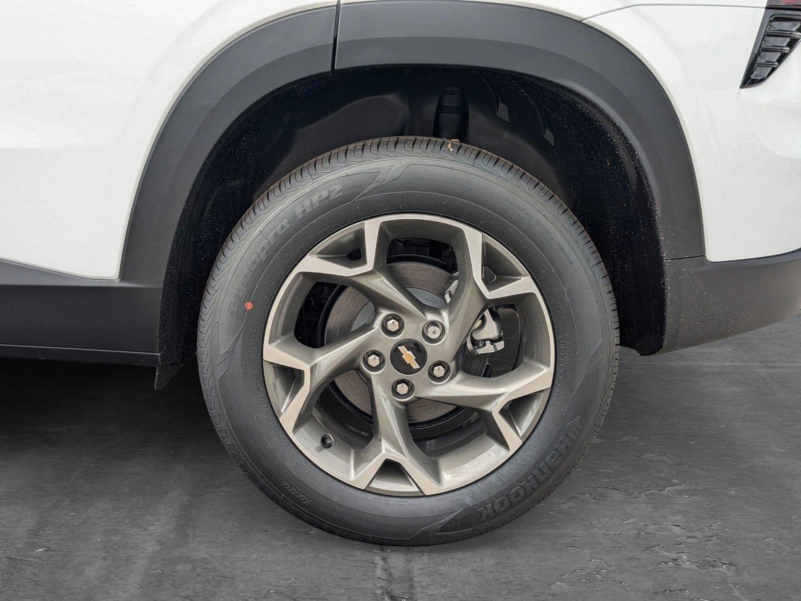 2025 Chevrolet Trax Vehicle Photo in MIAMI, FL 33134-2699