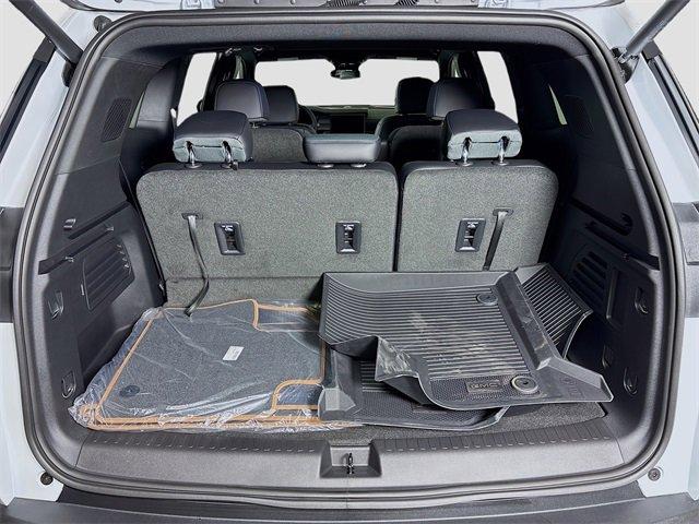 2025 GMC Acadia Vehicle Photo in PUYALLUP, WA 98371-4149