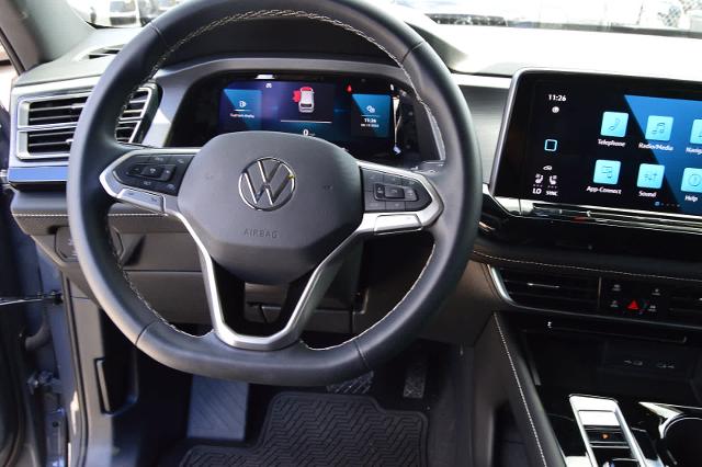 2024 Volkswagen Atlas Cross Sport Vehicle Photo in Houston, TX 77090