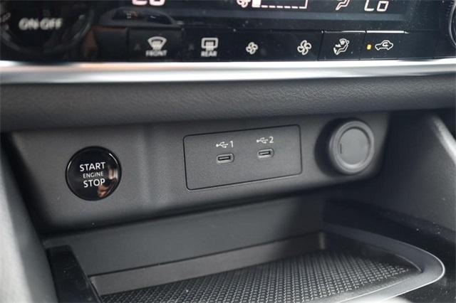 2025 Nissan Rogue Vehicle Photo in Hazelwood, MO 63042