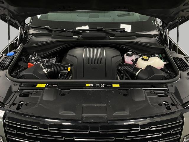 2025 Range Rover Vehicle Photo in Appleton, WI 54913