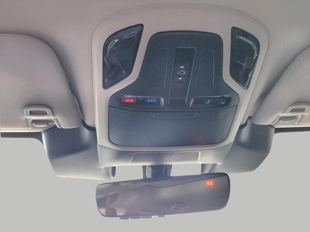 2025 Subaru Outback Vehicle Photo in Green Bay, WI 54304